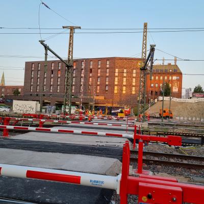 Ab Feb. 2021 | Herstellung der Baustraße im Gleisbereich bei Baubeginn